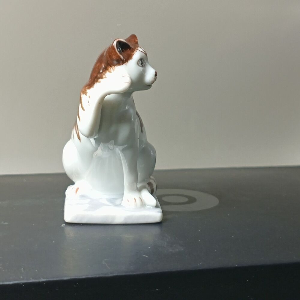 Franklin Mint 18th Century German Style Curio Cat 1988